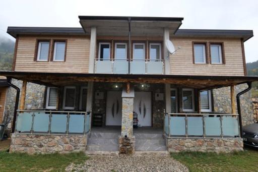 Villa Giti Boge Bagian luar foto